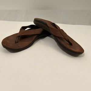 Chaco Flips Brown Leather Flip Flops Women’s Size 8